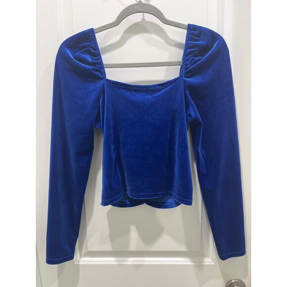 TORN BY RONNY KOBO Petra Long Sleeve Cut Out Electric Blue Velvet Crop Top Sz M - Picture 7 of 7
